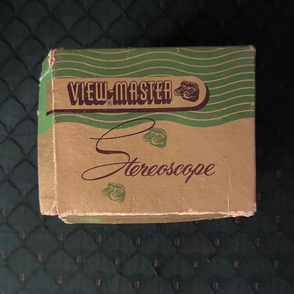 View-Master Stereoscope Box